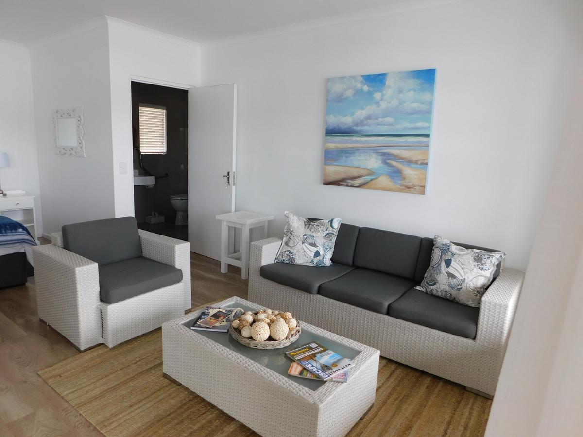 Rivertides Self Catering Guest House Фелдріфф Екстер'єр фото